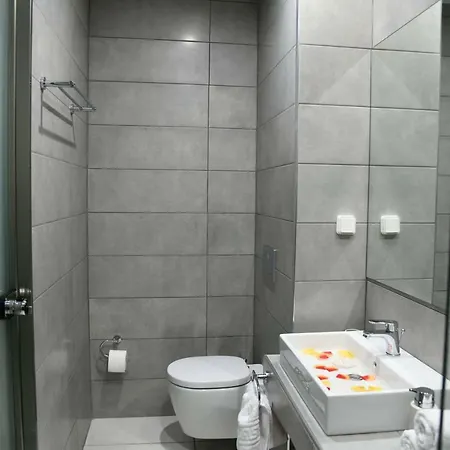 Heart Luxury Aurora * Rhodes City