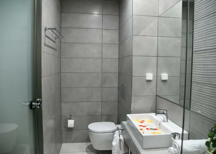 Heart Luxury Aurora * Rhodes City