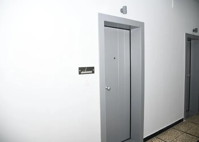 Heart Luxury Aurora アパート Rhodes City